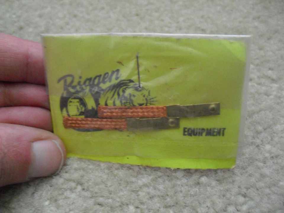 De colección 1/24 1/32 Ranura Coche Accesorio Riggen Racing Par de Camionetas Nuevo en Paquete Foto 1 de 1