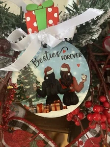 Ornament 2 inch round Besties - Picture 1 of 3