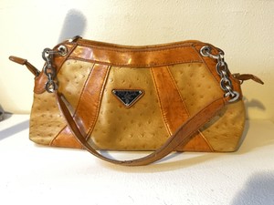 prada envelope shoulder bolsa