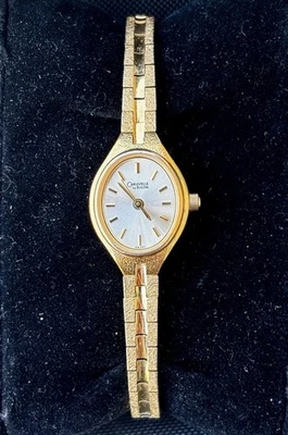 Reloj Mujer Bulova Caravelle Vintage Raro 48J51 Cuarzo Oro 17mm Perfecto Estado Foto 1 de 4