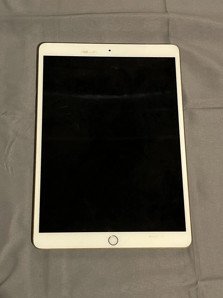 Apple iPad Air 3.ª generación 10,5 pulgadas A2153 oro rosa Foto 1 de 2
