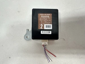 T50772 2004-2009 Toyota Prius Door Control Receiver Module 89741-47110 OEM - Picture 1 of 6