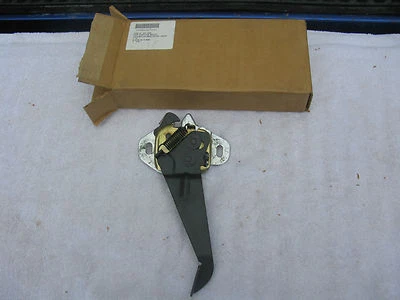 Nuevo de Lote Antiguo Mopar Años 70 Dodge Truck Hood Latch* Foto 1 de 2