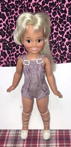 MUÑECA DINA ORIGINAL 1971 IDEAL, 15" CON TRAJE Y ZAPATOS ORIGINALES, ¡PRIMO DE LA COSTA OESTE! - Imagen 1 de 24