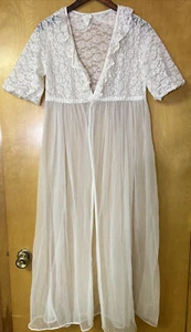 Vintage Mary Barron Peignoir Nightgown Lingerie Lace Negligee White Bridal Gown - Picture 1 of 8