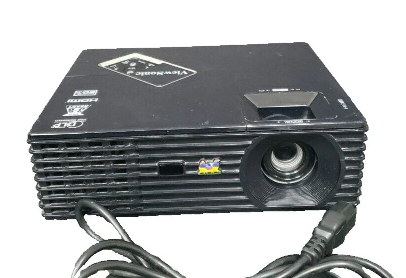 ViewSonic / PJD5134 / HDMI / DLP Projector - Image 1 of 4