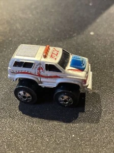 1987 Road Champs Mini Monster Wheels Camion Fly Argento - Foto 1 di 5