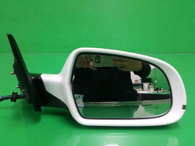 Espelho lateral direito 2011 Audi A5 TFSI Quattro - Imagem 1 de 4