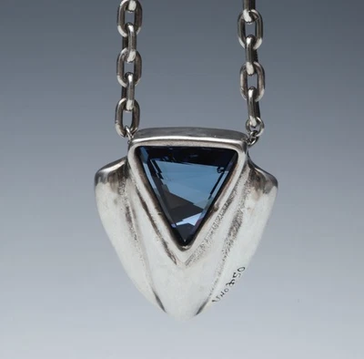 Collar y Colgante Cistal Azul Uno De 50 Plata Con Cadena 36 Pulgadas Foto 1 de 4