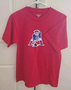 Reebok #83 WELKER*VTG* PATRIOTS LOGO IN FRONT *Red Tshirt*Short Sleeves* SMALL - Picture 1 of 8