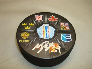 Disco de hockey Mikkel Boedker firmado para la Copa Mundial 2016 autografiado 1A - Imagen 1 de 2