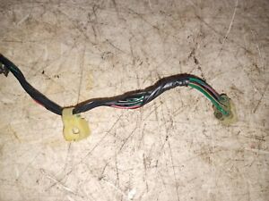 (1) 99-03 Mitsubishi Galant Left / Right Brake Light Bulb Wire Connector Pigtail