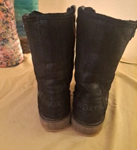 Women's Black Roxy Boots Size 9 - Picture 1 of 5