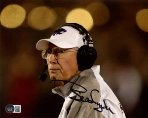 BILL SNYDER SIGNED AUTOGRAPHED 8x10 PHOTO KANSAS STATE FOOTBALL RARE BECKETT BAS - Picture 1 of 2