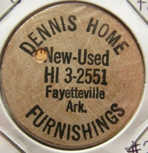 Muebles para el hogar vintage Dennis Fayetteville, AR ficha de níquel de madera Arkansas #2 - Imagen 1 de 2