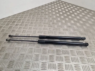 Amortiguador de puntal maletero puerta trasera Volkswagen Golf VII 2014 5G6827550C UVY42683 Foto 1 de 4