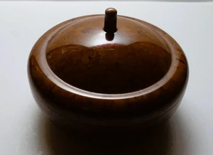 Deckeldose  Bakelit  rund  Hahn u. Kolb Schweinfurt  Art Déco Durchmesser 12cm - Bild 1 von 9