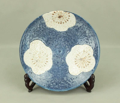 Shino ware White Plum Patterned Pastry Plate with Box VA821 - Image 1 of 4