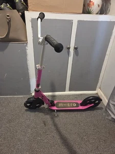 Micro Scooters Micro Cruiser LED Wheels Pink Scooter Kids Teens Great Condition - Picture 1 of 16