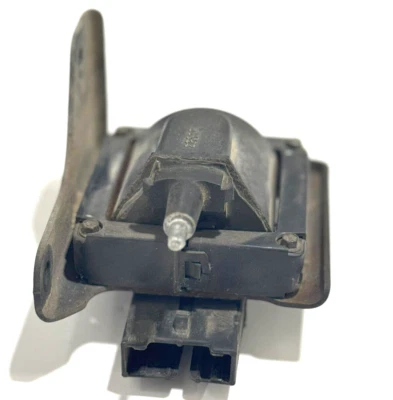  1992-1996 Ford F250 F350Pickup Truck 460 7.5L V8 Ignition Coil From 1993 - Image 1 of 4