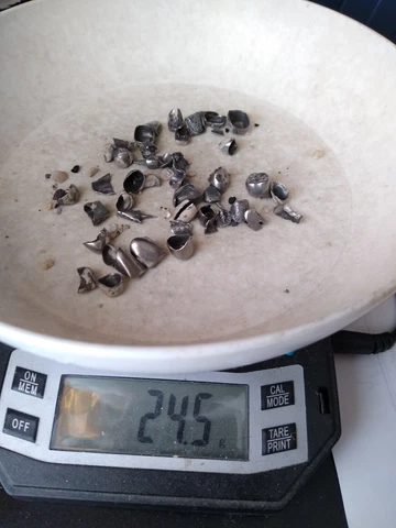 24.5 GRAMS OF USED DENTAL SCRAP Cover