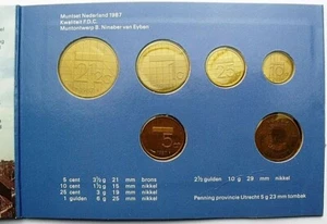 THE NETHERLANDS 5 COINS + 1 TOKEN SET 1987 IN BOOK - VERY RARE SET - Picture 1 of 12