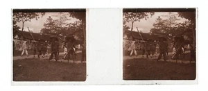 VIETNAM French Indochine c1915 original rare GLASS stereoview of festivalgoers - Picture 1 of 3
