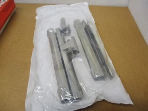 New Genuine Ford Motorcraft BRPK5635A Disc Brake Hardware Kit - Picture 1 of 4