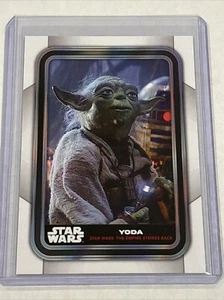2023 Topps Star Wars Flagship Yoda Image Photo Variation SP #CI-18 ESB - Picture 1 of 2