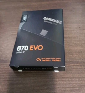 Samsung 870 EVO 4TB 2.5" SATA III Internal SSD (MZ-77E4T0B/AM) - Afbeelding 1 van 1