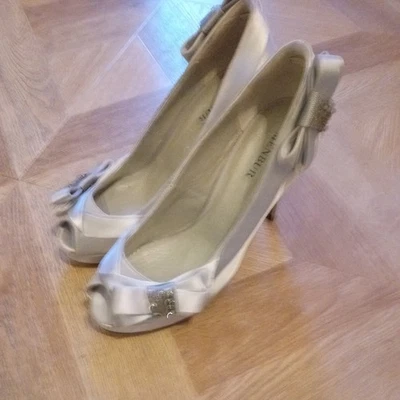  MENBUR Великобритании размер 5 EU38 атласный кристалл бант детали свадебные туфли BN rrp£79 - Изображение 1 из 4