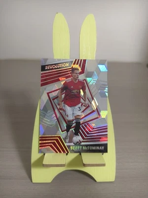 Scott McTominay 2020-21 Panini Revolution Cubic 4/25 Premier League ManUnited RC - Image 1 of 2