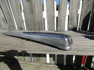 ORIGINAL 1947-1948 FORD PASSENGER CAR HOOD ORNAMENT WITH INSERT/LIGHT UP - Picture 1 of 6
