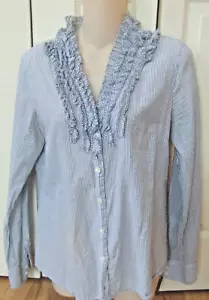 J. Camicia blusa CREW grigia e bianca a righe con volant davanti cotone carriera top media - Foto 1 di 4