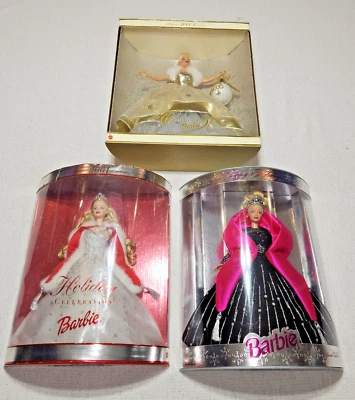 Barbie Holiday Lot 1998, 2000 & 2001 Mattel - Image 1 of 4