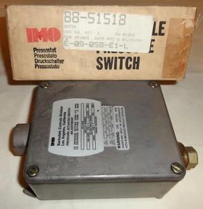 INTERRUPTOR ACCIONADO A PRESIÓN BARKSDALE B1T-H32 B1TH32 160-3200 PSI NUEVO - Imagen 1 de 5