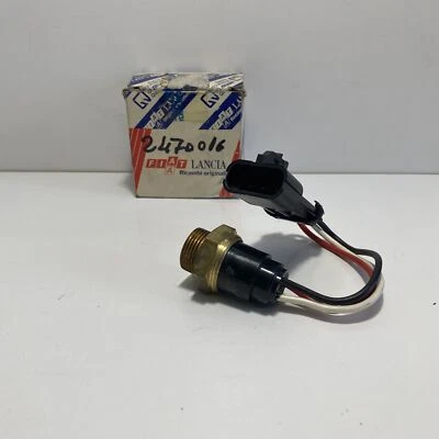 INTERRUTTORE CONDIZIONATORE ARIA FIAT CROMA - LANCIA THEMA ORIGINALE 82470016 - Immagine 1 di 4