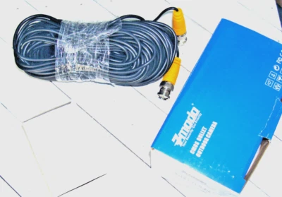 Пулевая камера видеонаблюдения Zmodo CM-C11613sv с ночным видением и кабелем BNC - Изображение 1 из 4