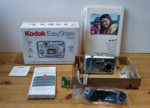 Kodak EasyShare CX7525 5.0MP Digital Camera – Boxed with 128mb Card & Batteries - Picture 1 of 24