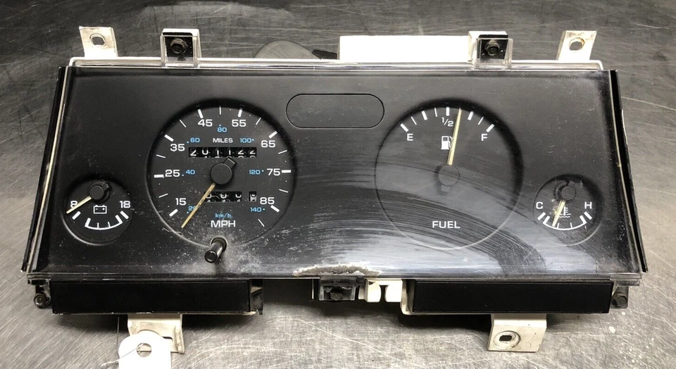 1991 1992 Dodge Shadow Instrument Speedometer Gauge Cluster 85 MPH - Image 1 of 4