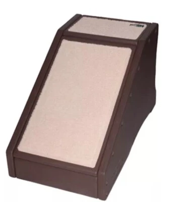Pet Gear Ramp with supertraX Chocolate Brown Dog Ramp New In Box. - Image 1 of 3
