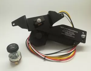 LIMPIAPARABRISAS NEWPORT ENGINEERING 12 VOLTIOS MOTOR PONTIAC NE5700PT 1957 - Imagen 1 de 1