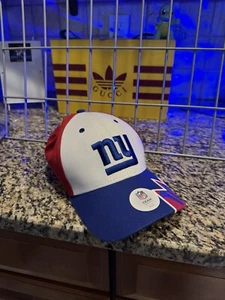New York Giants Hat Cap Snap Back Blue Red NFL Football Kids - Photo 1/5