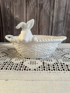 POTTERY BARN Sculptural Bunny Rabbit Ceramic Basket Bowl Easter - Picture 1 of 3