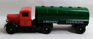Camión cisterna de gasolina Lledo Crown de juguete vintage hecho en Inglaterra para Chevron No.13 - Imagen 1 de 6
