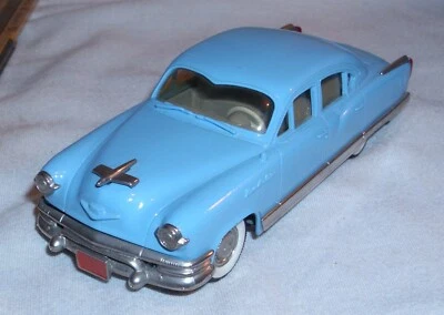 BROOKLIN MODELS 1953 KASIER MANHATTAN 4DR DIE CAST TOY 1:43 BRK NO. 23 - Image 1 of 4