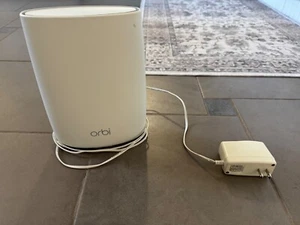 NETGEAR Orbi RBS50 Satellite - Bild 1 von 3