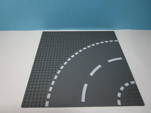LEGO ®  System City 2000er  Strassenplatte 32x32 neu dunkelgrau - Kurve - Bild 1 von 1