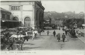 CPA - LYON - La Gare de Perrache. - Imagen 1 de 1