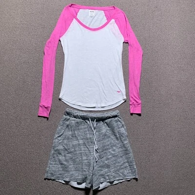 Pantalones Cortos Rosa Victoria Secret 2 Piezas Top XS Y2K Largo Slv Crew Camisa Gris Ropa de Salón Foto 1 de 4